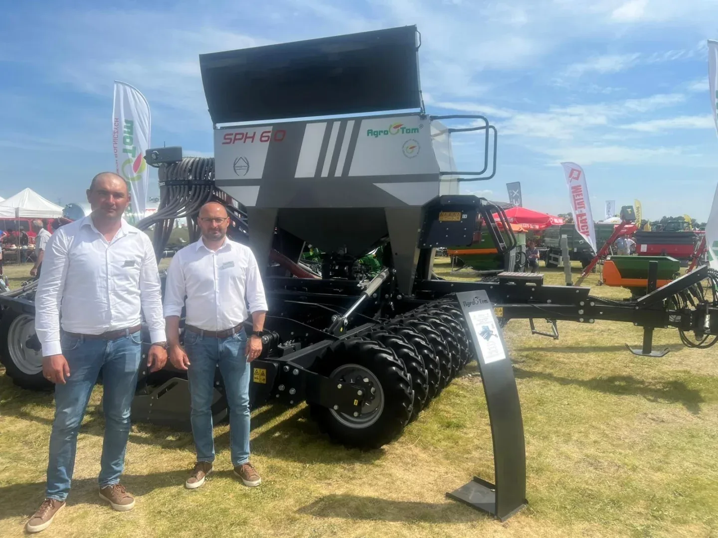 Agro Tech Minikowo 2025 Agro-Tom zespol