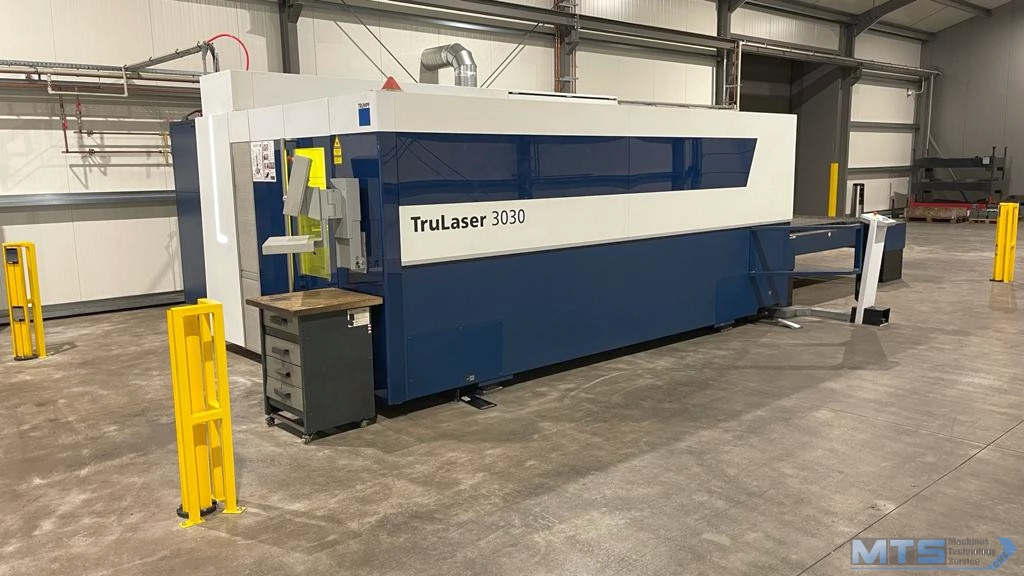 Laser TRUMPF TruLaser 3030 fiber, 4KW