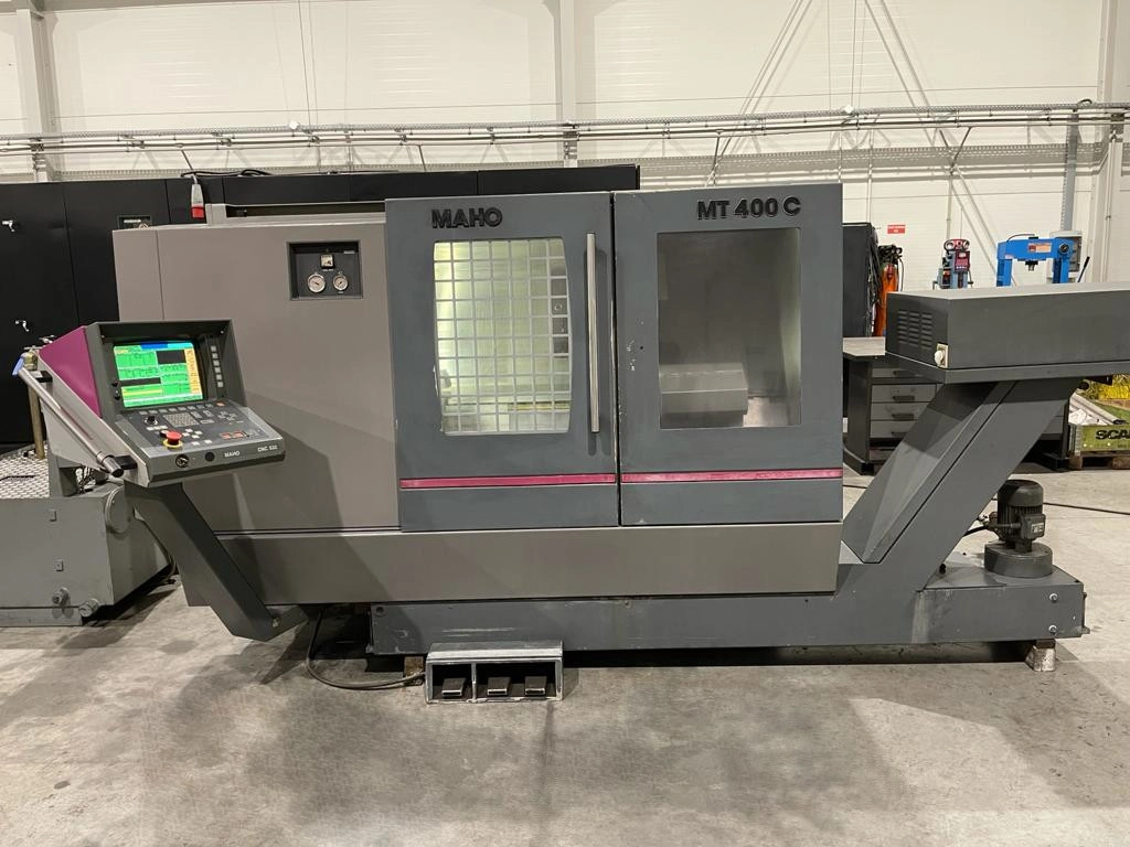 Tokarka CNC Maho MT 400C z osią C oraz napędzanymi narzędziami