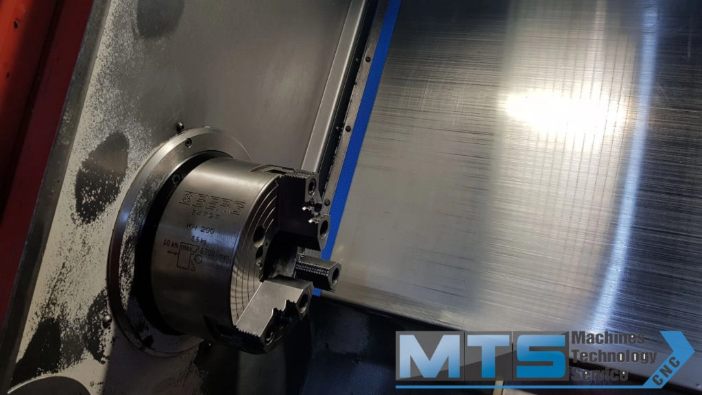 Tokarka CNC Gildemeister CTX 400 z osią C oraz napędzanymi narzędziami